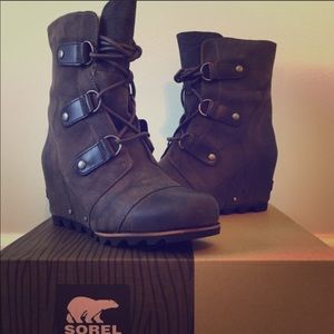 Sorel Joan of Arctic Wedge Boots.